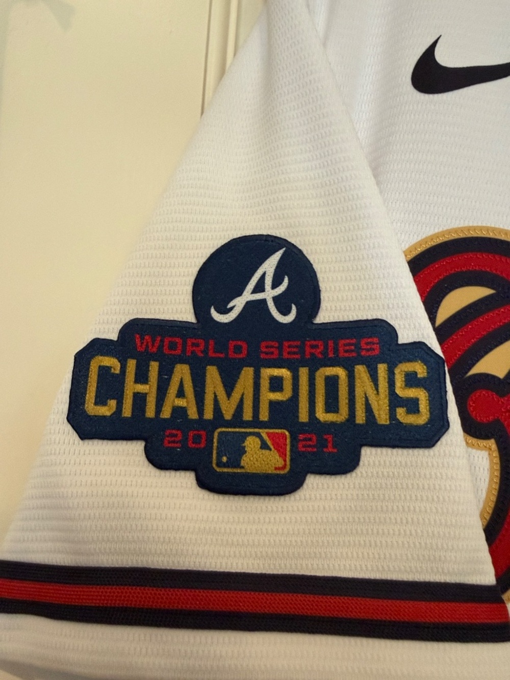 Braves World Series 2021 Champions Jersey. Nike. Rosario#8. Men’s L. - Picture 2 of 5